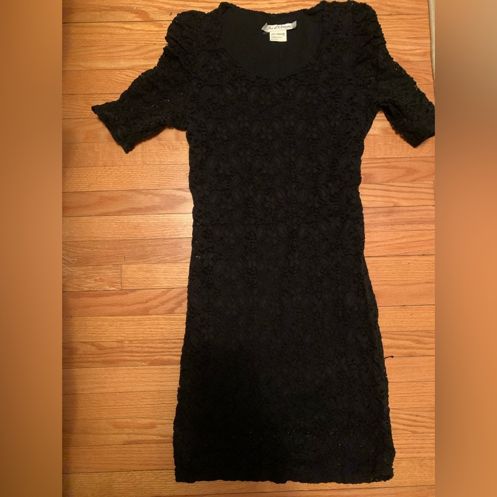 Black Sheath Cocktail lace Dress Short Sleeve Crew Neck from Paris
